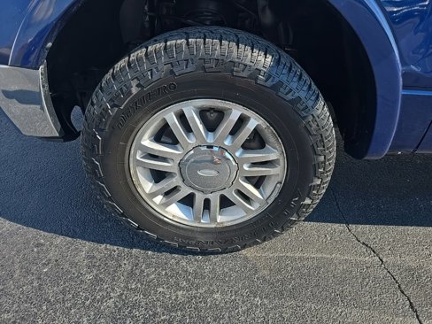 Used 2011 Ford F150 Lariat w/ Lariat Plus Pkg image 4