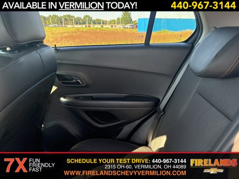 Certified 2022 Chevrolet Trax LT w/ LT Convenience Package image 35