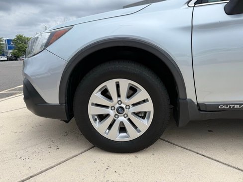 Used 2018 Subaru Outback 2.5i w/ Protection Package #1 image 10