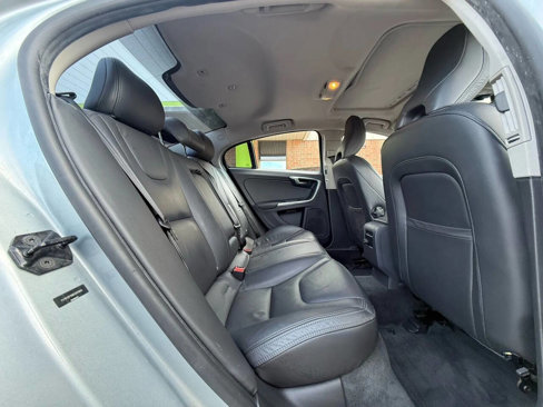 Used 2013 Volvo S60 T5 image 15