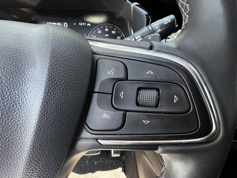 Used 2022 Buick Envision Essence w/ Technology Package I image 20
