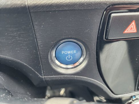 Used 2017 Toyota Prius C Three image 19