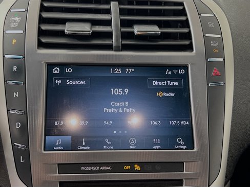 Used 2019 Lincoln MKZ Reserve w/ Reserve Plus Package image 15