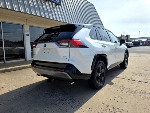 Used 2019 Toyota RAV4 XSE image 7