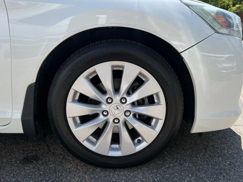 Used 2014 Honda Accord EX-L image 10