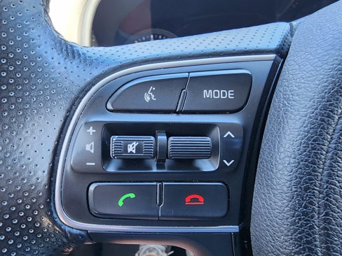 Used 2019 Kia Sportage SX image 19