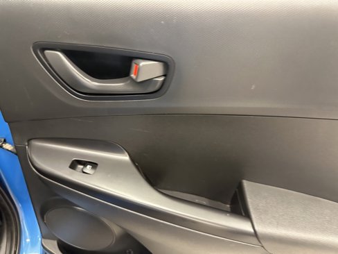 Used 2019 Hyundai Kona SE image 15