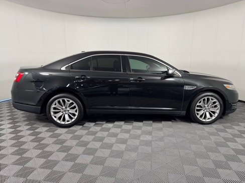 Used 2014 Ford Taurus Limited image 5
