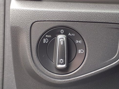 Used 2019 Volkswagen Atlas SEL Premium image 27