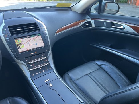 Used 2016 Lincoln MKZ Hybrid w/ Equipment Group 600A Reserve image 22