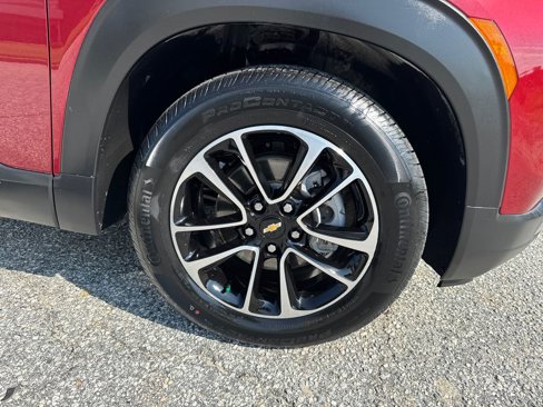 Certified 2024 Chevrolet TrailBlazer LT w/ Driver Confidence Package image 12