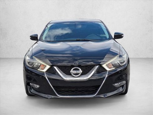 Used 2017 Nissan Maxima SR w/ Midnight Edition image 2