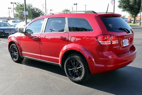 Used 2020 Dodge Journey SE w/ Blacktop Package image 12