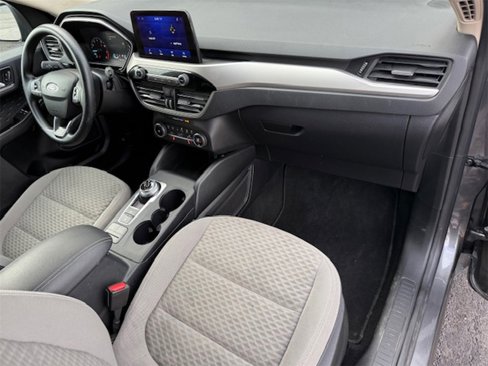 Used 2020 Ford Escape SE image 16