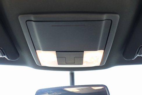 Used 2018 Ford Explorer Limited image 27