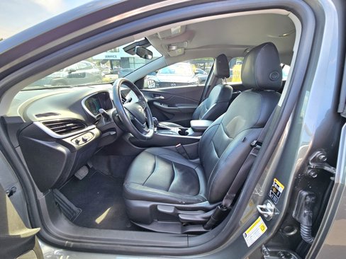 Used 2017 Chevrolet Volt LT image 17