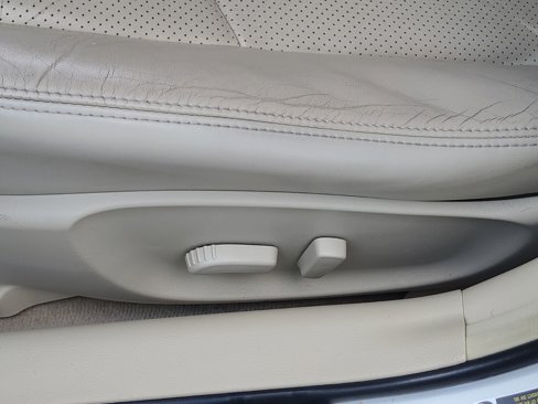 Used 2015 INFINITI Q60 Journey w/ Premium Package image 16