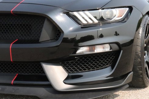 Used 2018 Ford Mustang Shelby GT350R w/ GT350R Equipment Group 920A image 35
