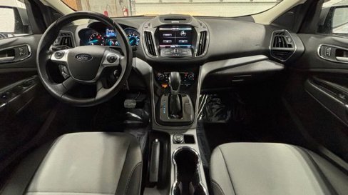 Used 2015 Ford Escape SE w/ Equipment Group 201A image 12