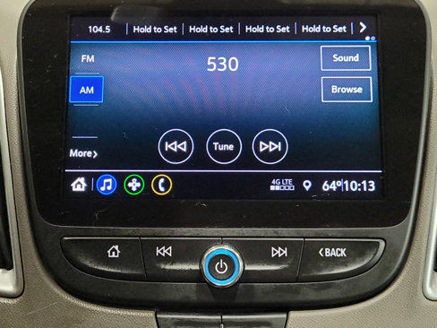 Used 2020 Chevrolet Malibu LS image 25