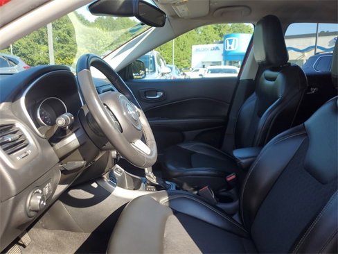 Used 2018 Jeep Compass Latitude image 20