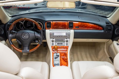Used 2006 Lexus SC 430 Convertible image 89
