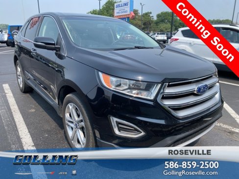 Used 2018 Ford Edge Titanium image 3