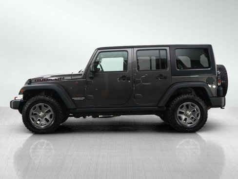 Used 2016 Jeep Wrangler Unlimited Rubicon w/ Connectivity Group image 2