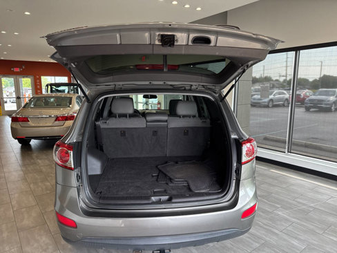 Used 2012 Hyundai Santa Fe SE image 25