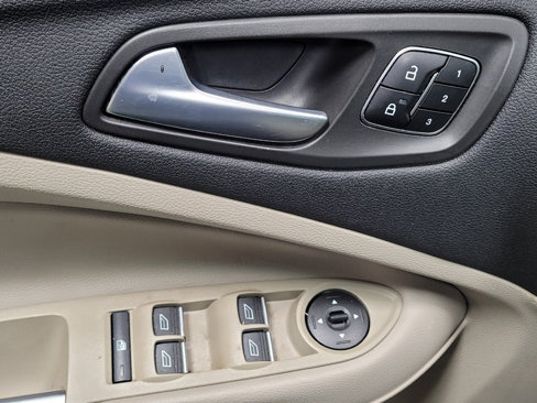 Used 2018 Ford Escape Titanium image 27
