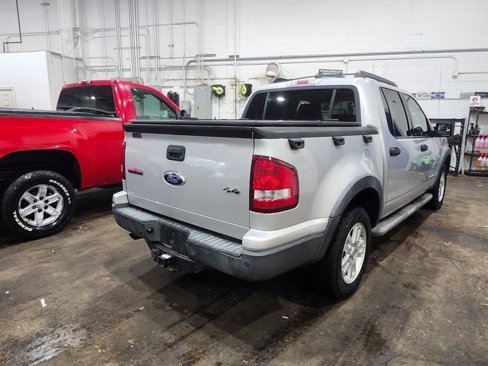 Used 2010 Ford Explorer Sport Trac XLT image 5