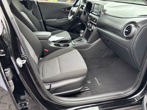 Used 2021 Hyundai Kona SEL image 19