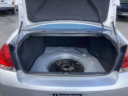 Used 2014 Chevrolet Impala LTZ image 7