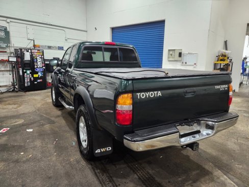 Used 2003 Toyota Tacoma 4x4 Xtracab V6 image 3