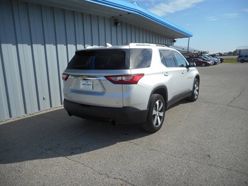 Used 2018 Chevrolet Traverse LT image 5