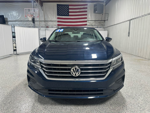 Used 2020 Volkswagen Passat 2.0T SE image 3
