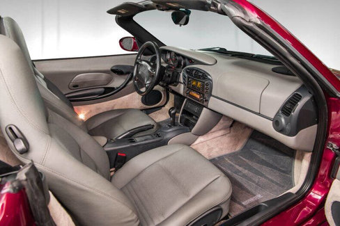 Used 1999 Porsche Boxster image 18