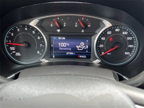 Used 2021 Chevrolet Equinox LT w/ LPO, Floor Liner Package image 17
