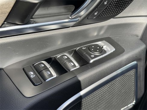 Used 2022 Kia Telluride SX w/ Nightfall Edition Package image 18