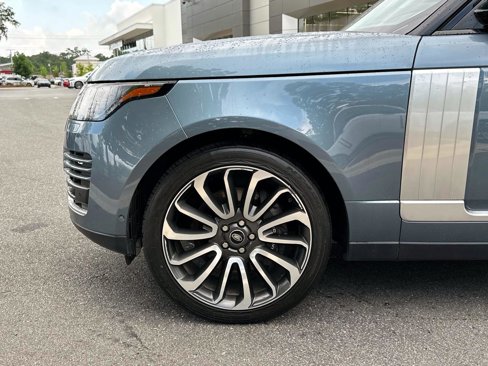 Used 2020 Land Rover Range Rover HSE image 11