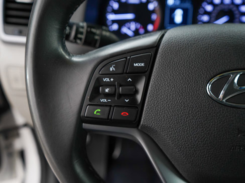 Used 2016 Hyundai Tucson Sport image 22