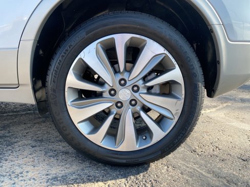 Used 2018 Buick Encore Preferred image 19