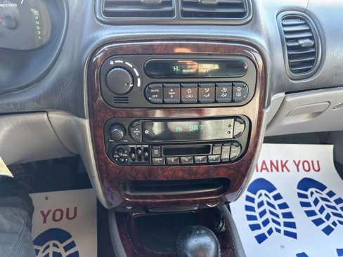 Used 1998 Chrysler Concorde LXi image 22