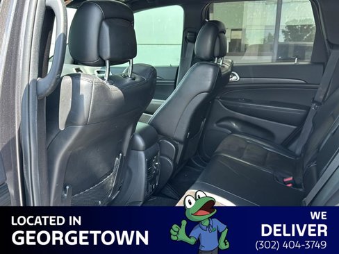 Used 2020 Jeep Grand Cherokee Altitude image 1