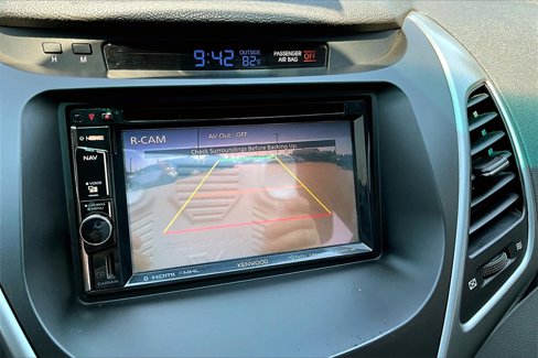 Used 2016 Hyundai Elantra SE image 20