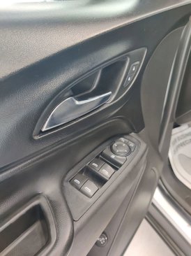 Used 2019 Chevrolet Equinox LT image 22