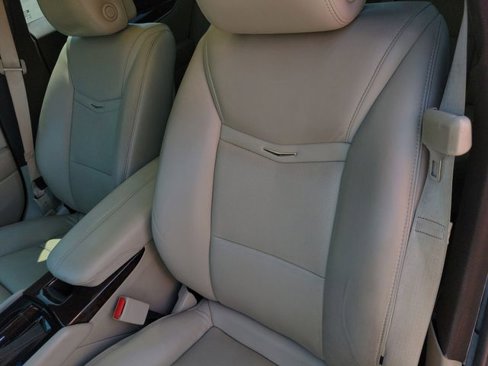 Used 2013 Cadillac XTS Luxury w/ Driver Awareness Package image 7