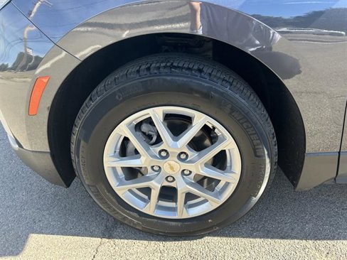 Certified 2022 Chevrolet Equinox LT image 11