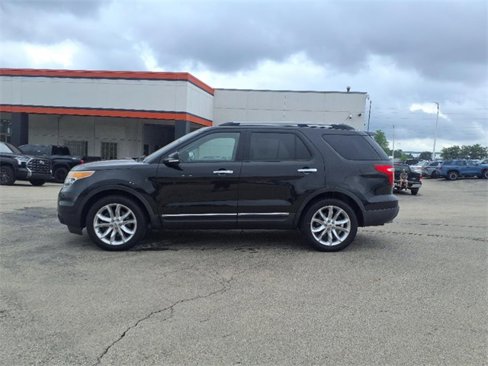 Used 2013 Ford Explorer XLT image 8