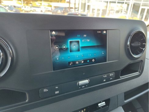 New 2024 Mercedes-Benz Sprinter 2500 image 25